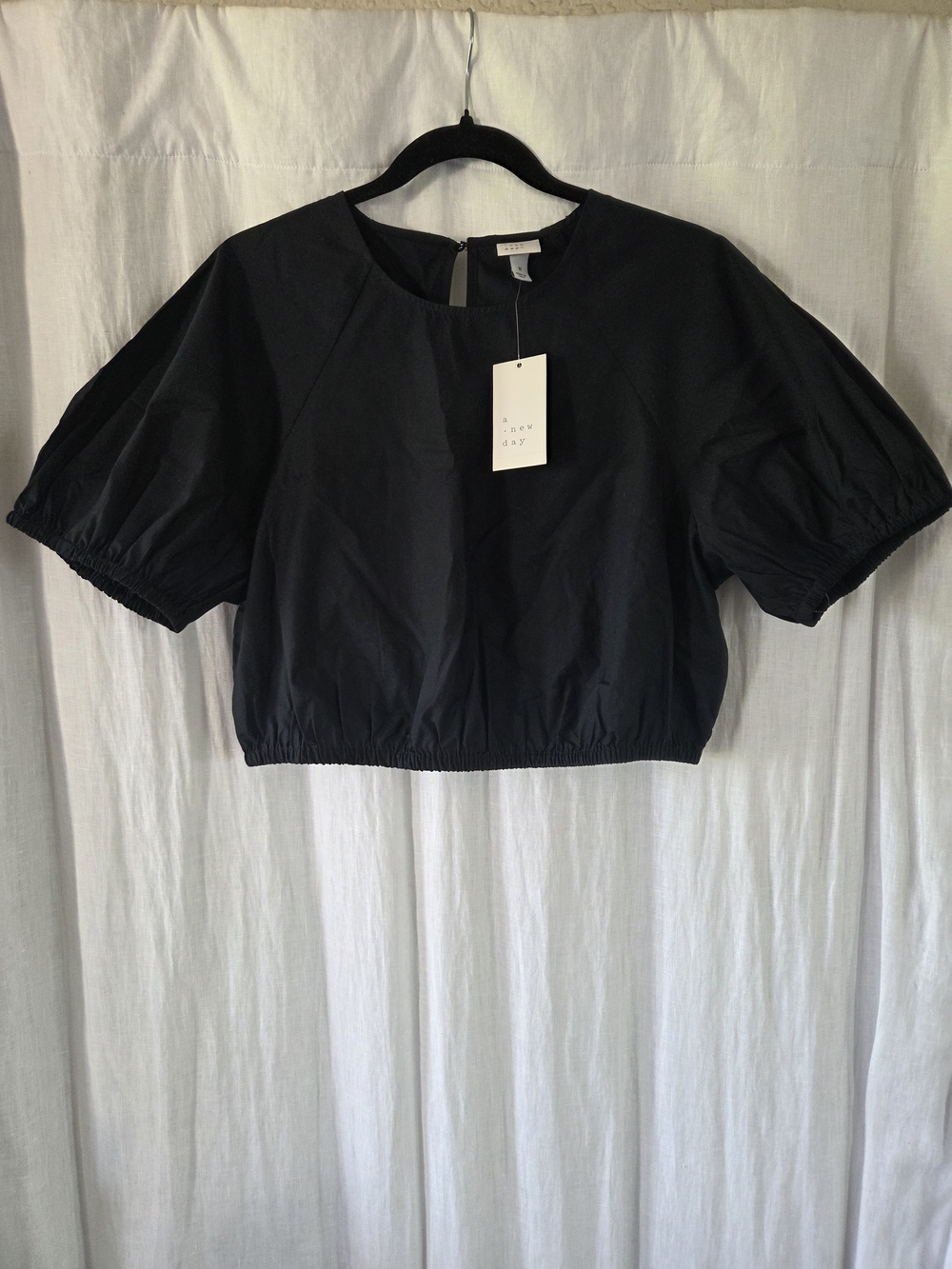 A New Day | Black Puff Sleeve Cropped Top